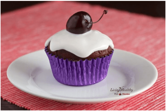 red velvet chocolate cupcakes