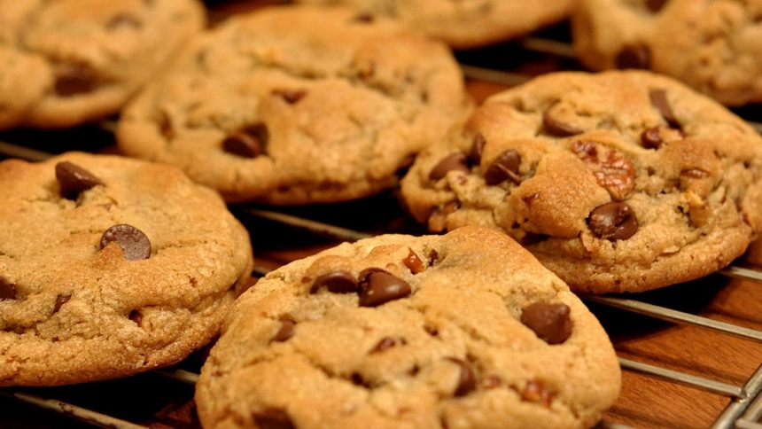 chocolate chip cookies 860x484