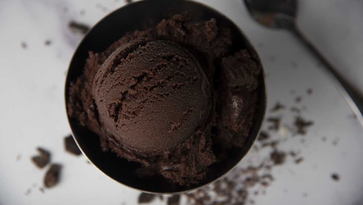 Graeter’s Ice Cream Releases Last Bonus Flavor of the Season — Dark Chocolate Sherbet