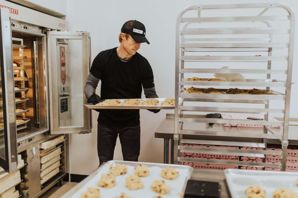 Crumbl Cookies is giving San Antonio free chocolate chip cookies