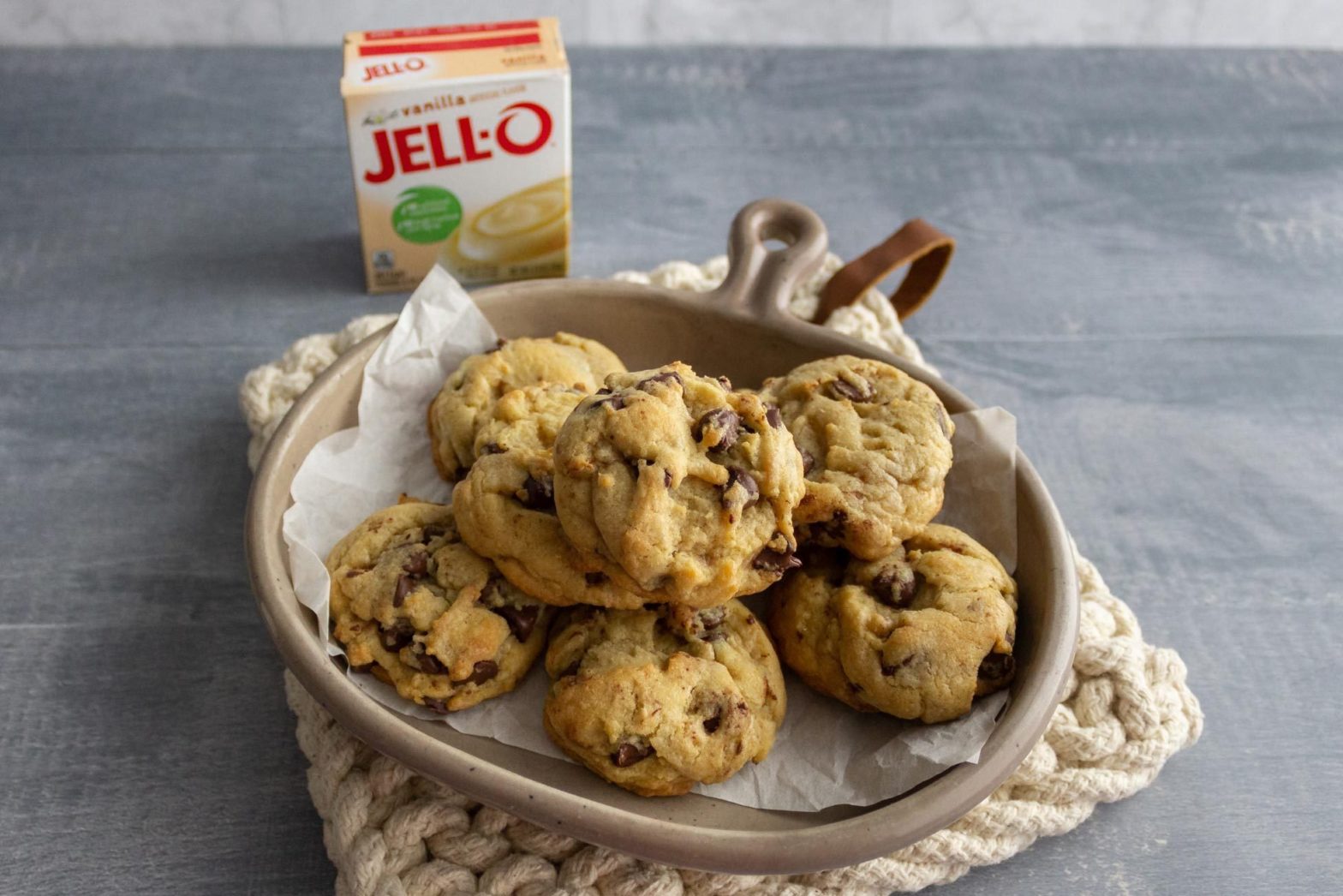 How to Make Chocolate Chip Pudding Cookies