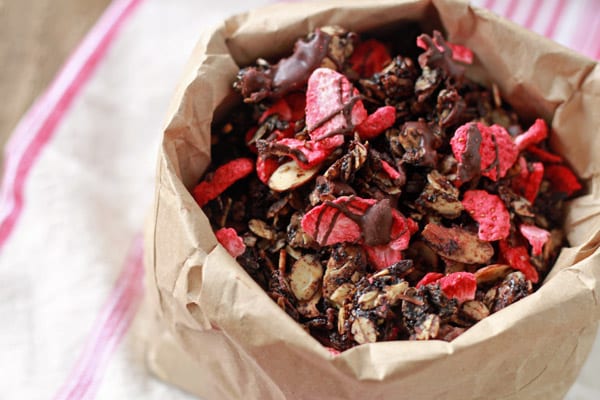 chocolate covered strawberry granola 2 1.jpg