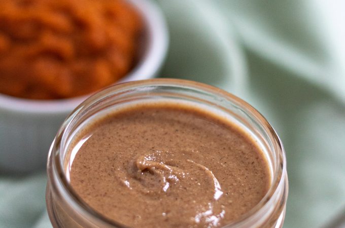 pumpkin spice cashew butter 5 680x450 1.jpg