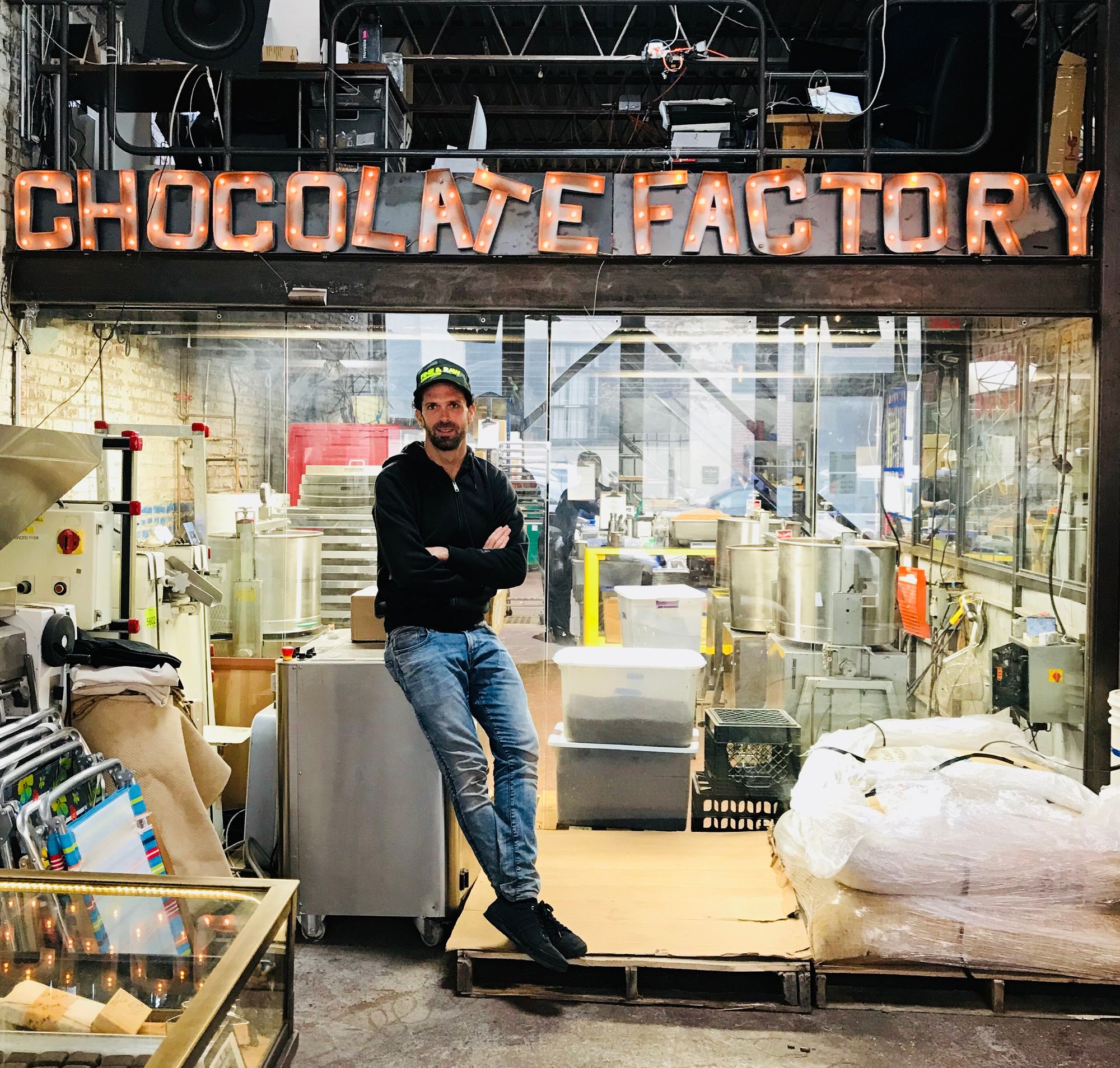 78b7800a a2c5 42c8 9c81 d8b999f812ed profile picture daniel in the factory