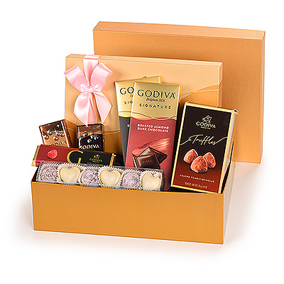 goch000762 godiva romantic gift box for her