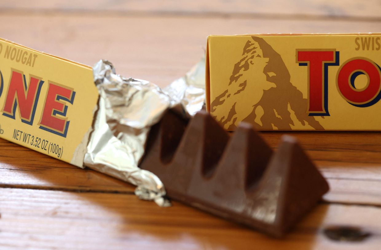 Swissness matters: Toblerone chocolate drops Matterhorn image from its packaging